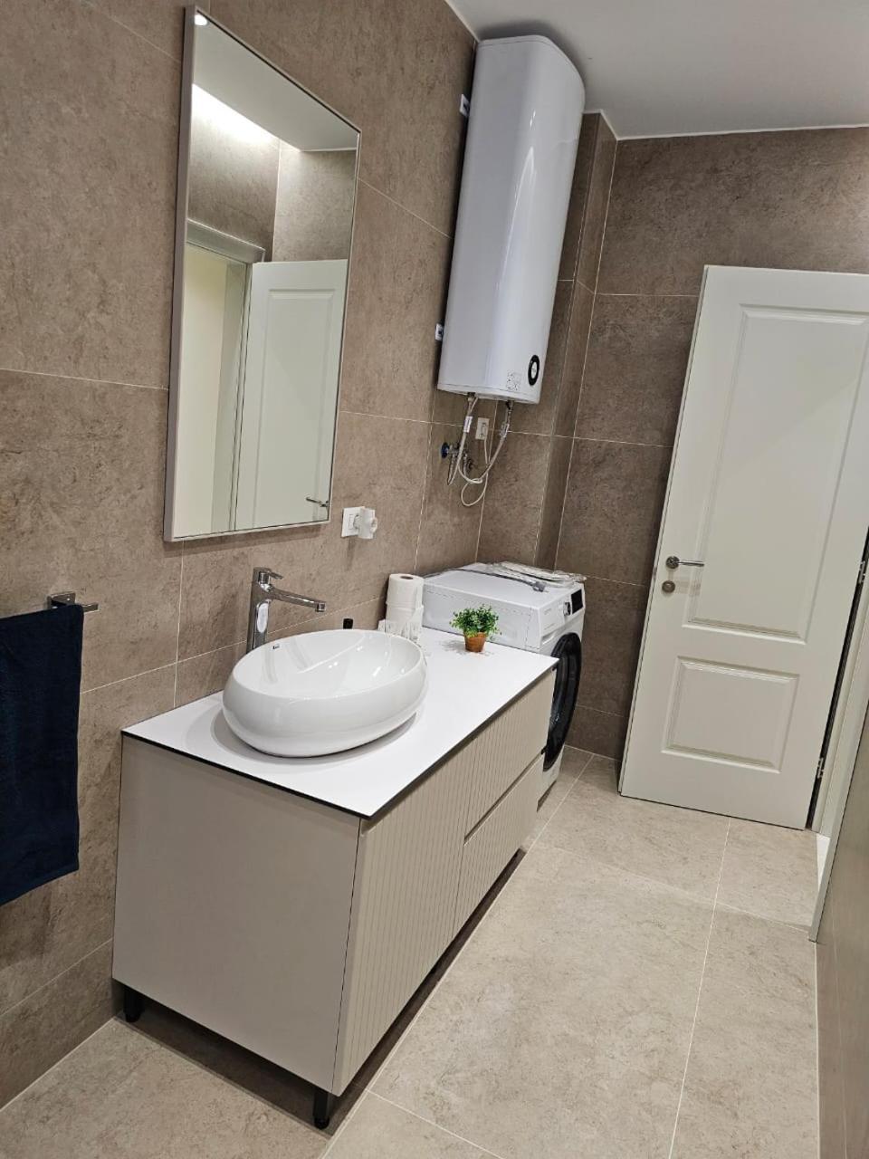 Apartment My *